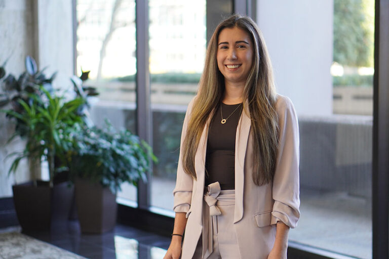 Sophia Welf Scrudder Bass